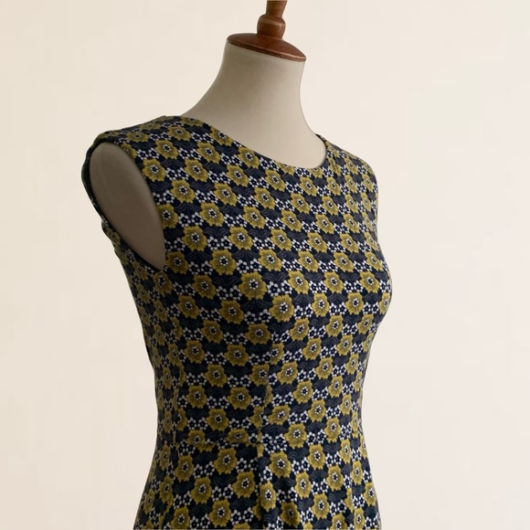 Boden Floral Print Sleeveless Jersey Knit Midi Dress - Picture 3 of 7